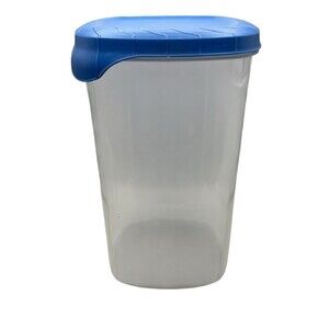 Vintage Rubbermaid 4.5 Qt Blue EZ Top Storage Container 556F USA Used
